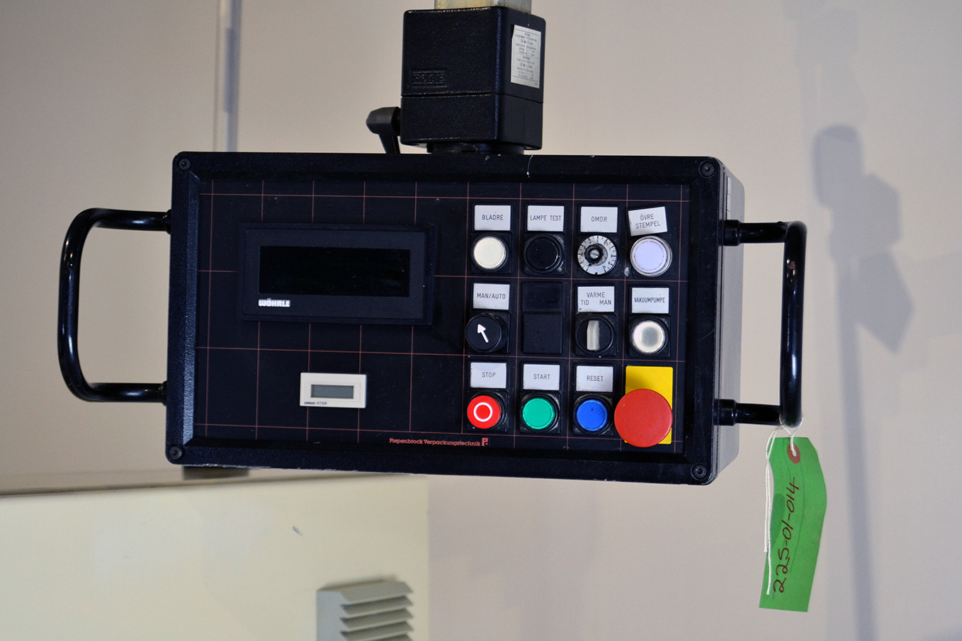 Loesch LTM-GR chocolate wrapper machine (10)
