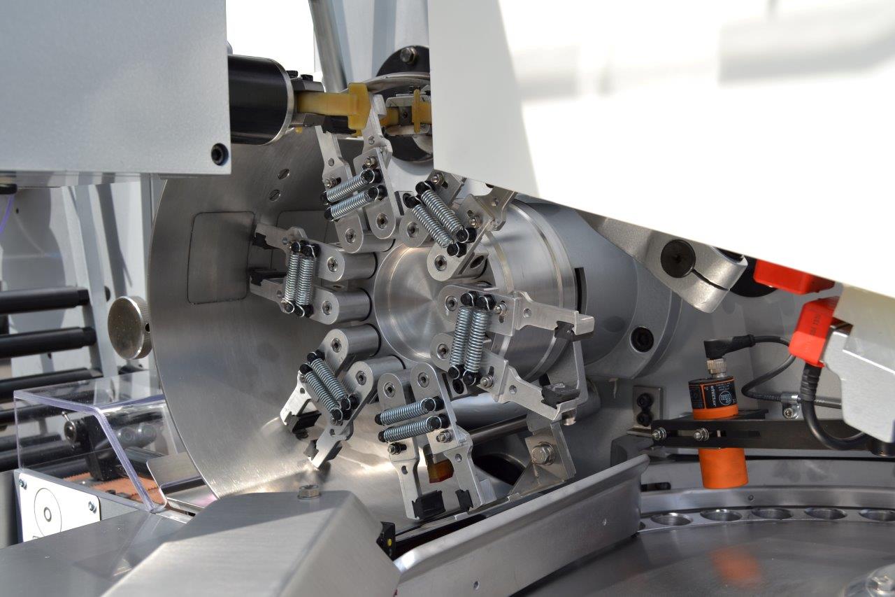 7IST double twist wrapping machine (1)