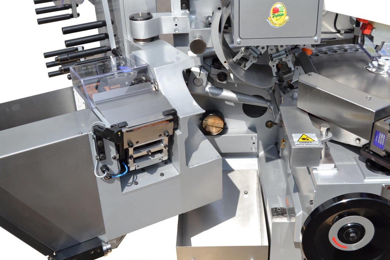 7IST double twist wrapping machine (3)