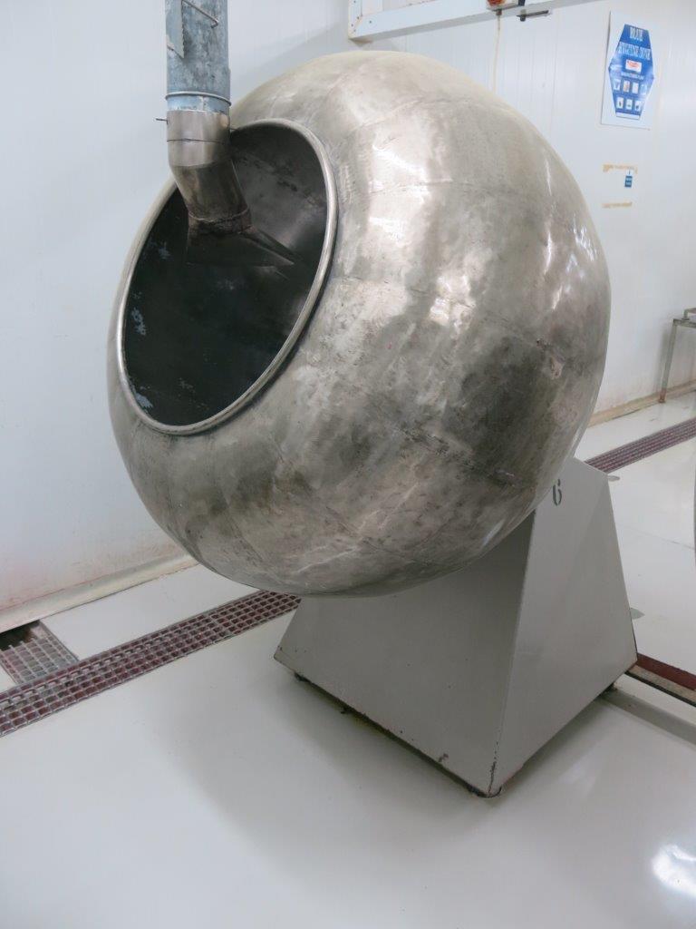 Stainless steel coating pans (4)