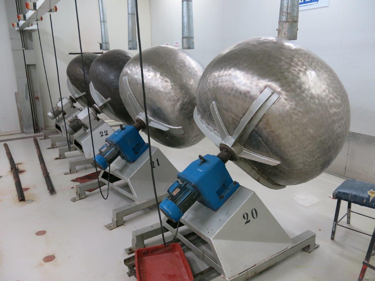 Stainless steel coating pans (5)