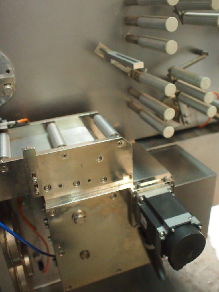 6IST Double Twist Wrapping Machine (4)