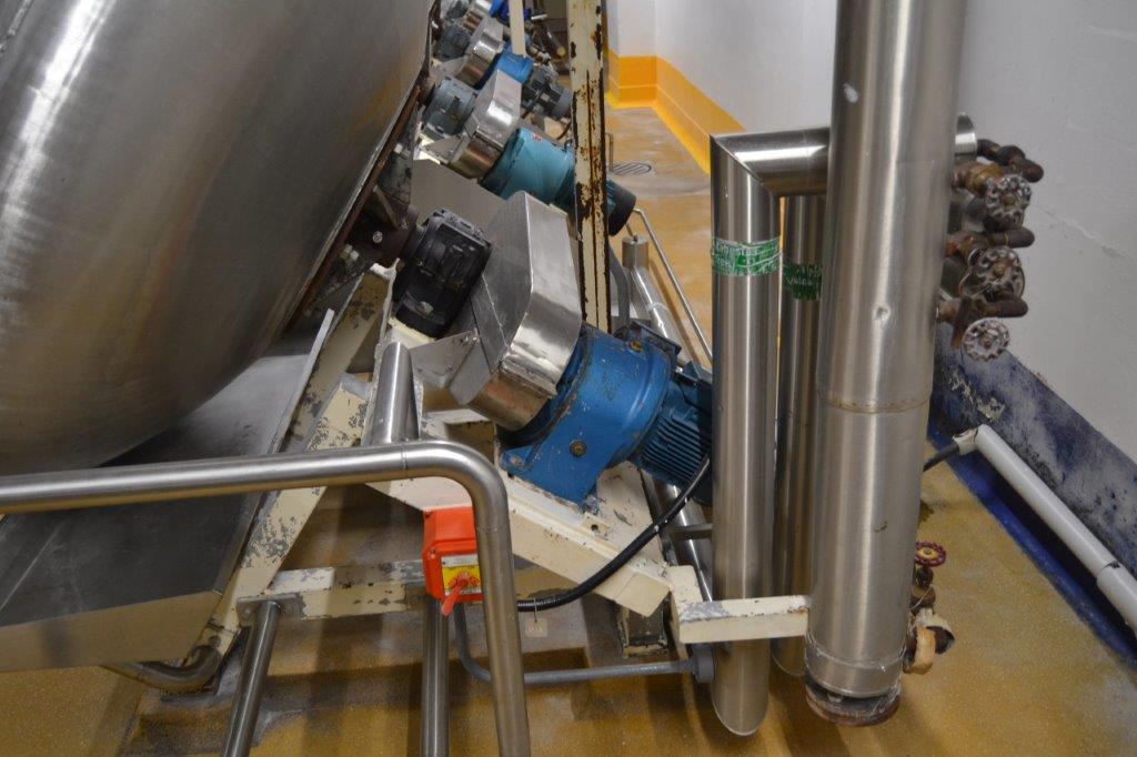 6 x Stainless Steel Coating Pans (8)