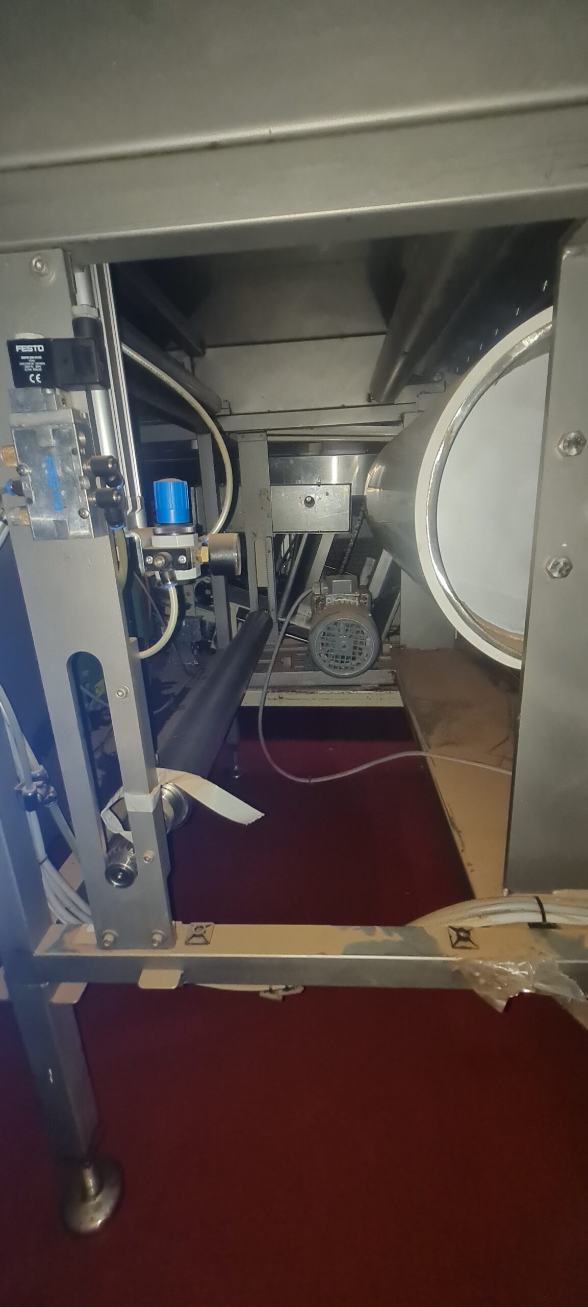 Cooling tunnel 11.8m long 1060mm wide x 800mm working width (5)